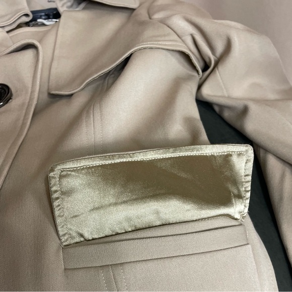 NWT Vertigo Paris Short Trench Jacket in Tan - Picture 13 of 16